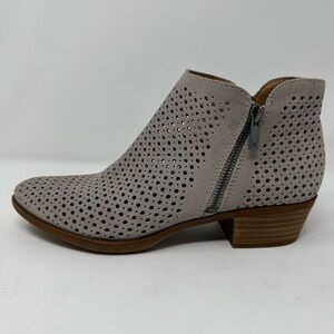 Lucky Brand Booties Womens 9M Gray Suede Perforated Chunk Heel Almond Side Zip
